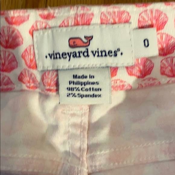 Vineyard Vines skinny jeans with pink seashells 0 - Picture 7 of 11